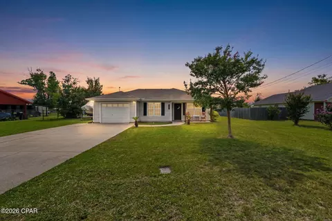 1602 Arkansas Ave, Lynn Haven, FL 32444