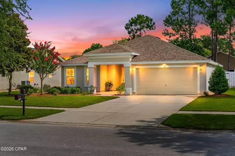 206 Middleburg Dr, Panama City Beach, FL 32413