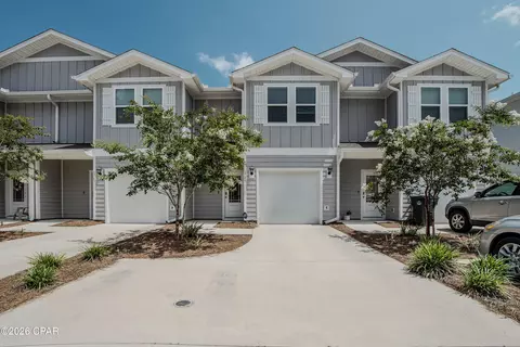 1749 Jakes Dr, Panama City, FL 32405