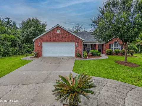 2339 Deadening Rd, Sunny Hills, FL 32428