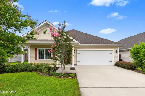 137 N Shoreview Dr, Panama City, FL 32404