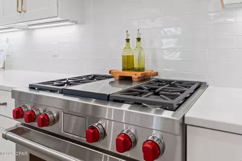 Kitchen - 204 E Firethorn Cir, Inlet Beach, FL 32461 photo 2 of 6