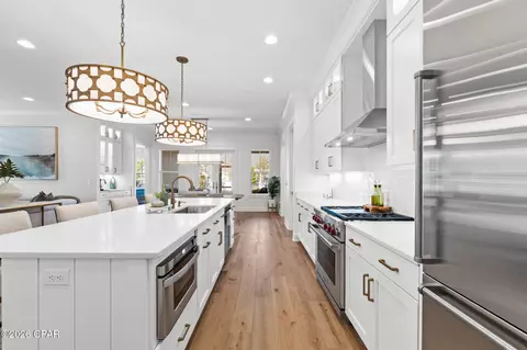 Kitchen - 204 E Firethorn Cir, Inlet Beach, FL 32461 photo 4 of 6