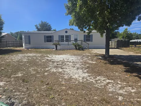 610 Lagoon Oaks Cir, Panama City, FL 32408