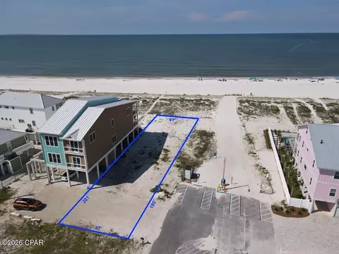 117 S 37th St #D, Mexico Beach, FL 32456