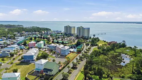 1041 Lighthouse Lagoon Ct, Panama City Beach, FL 32407