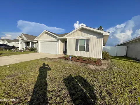 4881 Shurer Ln, Panama City, FL 32404