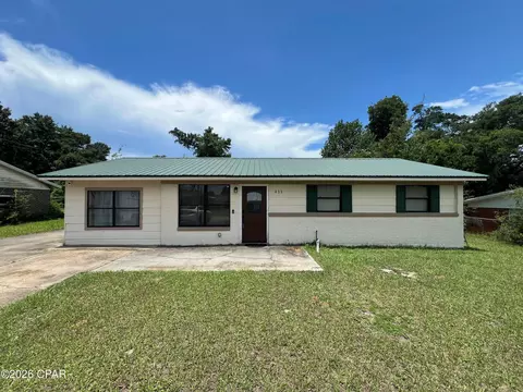 411 Detroit Ave, Panama City, FL 32401