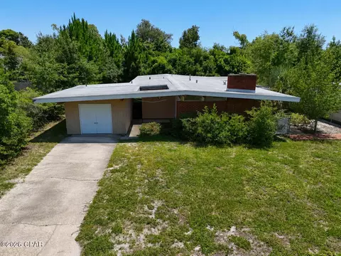 808 E 3rd St, Panama City, FL 32401