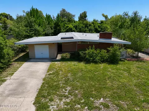 808 E 3rd St, Panama City, FL 32401