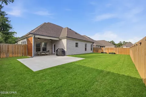 Exterior - 42 Flora Ln, Freeport, FL 32439 photo 12 of 12