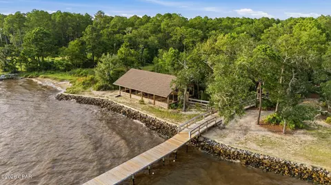 View/Area - 42 Flora Ln, Freeport, FL 32439 photo 11 of 12