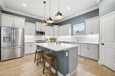 Kitchen - 42 Flora Ln, Freeport, FL 32439 photo 1 of 3