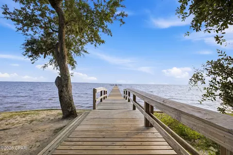 View/Area - 42 Flora Ln, Freeport, FL 32439 photo 2 of 12