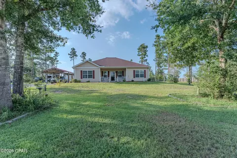 819 Ashley Cir, Alford, FL 32420