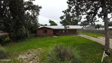 2420 E 2nd Plz, Panama City, FL 32401