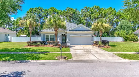 223 Middleburg Dr, Panama City Beach, FL 32413