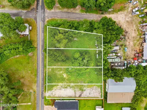 1427 1st St, Panama City, FL 32409