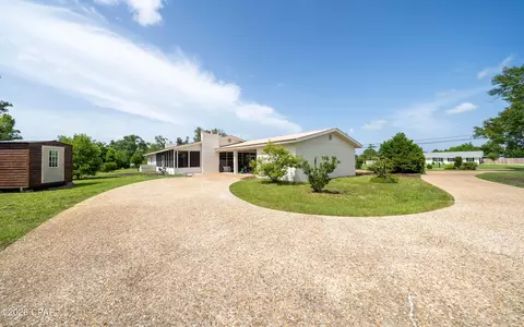 Exterior - 1012 Tech Dr, Lynn Haven, FL 32444 photo 8 of 9