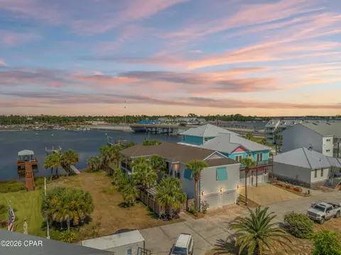 3534 Treasure Cir, Panama City, FL 32408