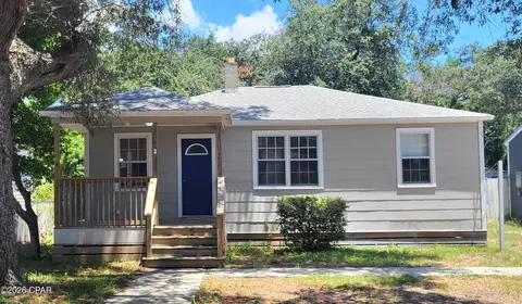 1610 Lake Ave, Panama City, FL 32401