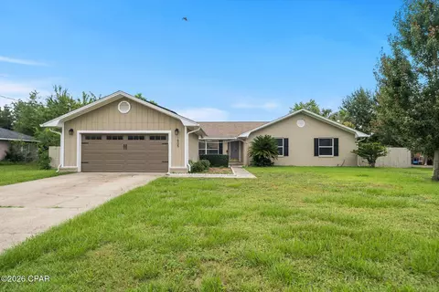 1805 Connecticut Ave, Lynn Haven, FL 32444