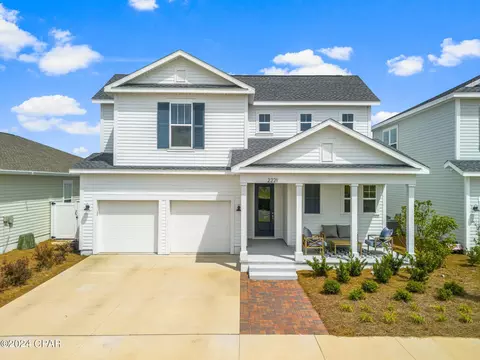 2221 Warbler St, Panama City, FL 32405