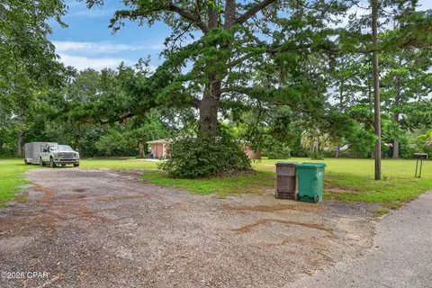 Exterior - 1214 Johnson Ave, Chipley, FL 32428 photo 3 of 6