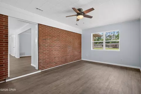 Living - 1214 Johnson Ave, Chipley, FL 32428 photo 6 of 6