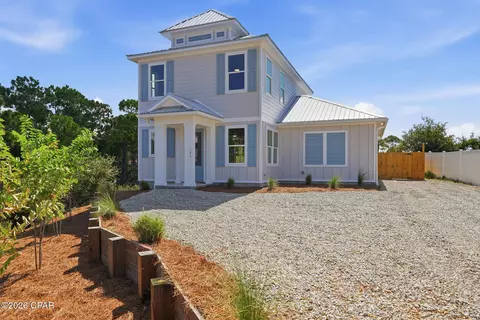 104 Mariners Ln, Port St Joe, FL 32456