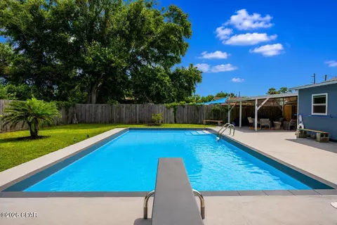 3114 W 20th Ct, Panama City, FL 32405