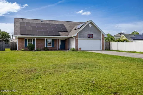 7300 Rodgers Dr, Panama City, FL 32404