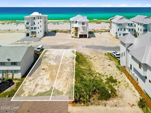 59205922 Gulf Dr, Panama City, FL 32408