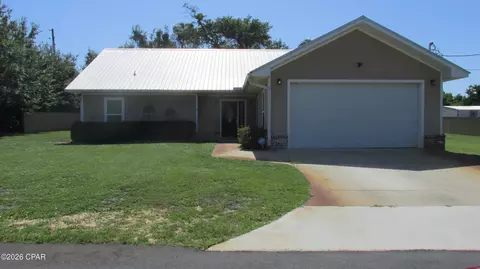 1401 Twin Pines Ln, Panama City, FL 32404