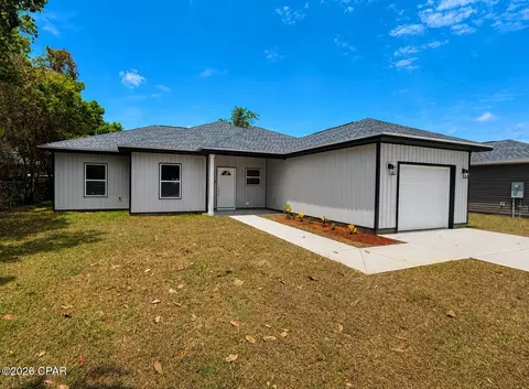 4919 E 2nd St, Panama City, FL 32404