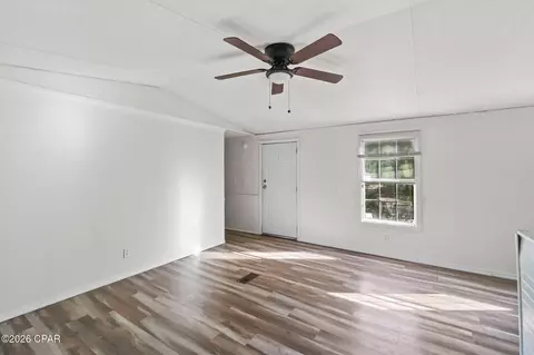 3382 Lakeshore Dr, Chipley, FL 32428 photo 4