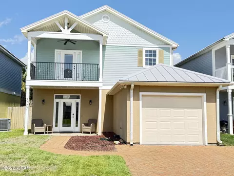 3727 Tiki Dr, Panama City, FL 32408