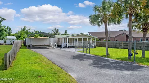 7414 Walker Dr, Panama City, FL 32404