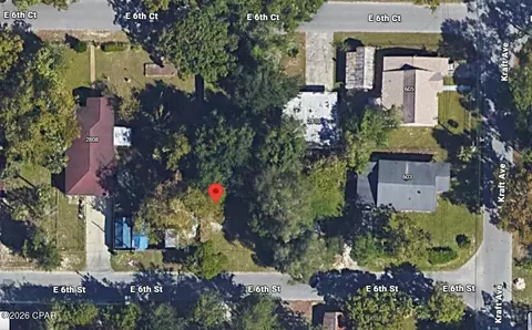 2807 E 6th St, Panama City, FL 32401