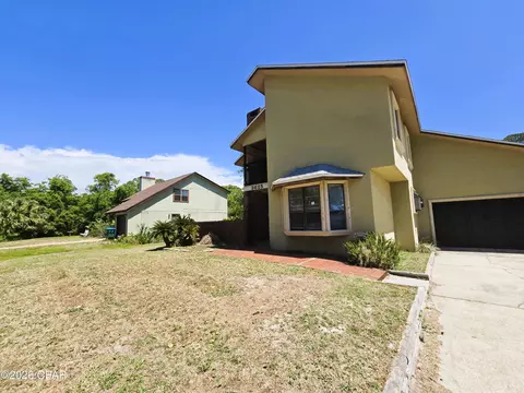3625 E Ohenry Dr, Panama City, FL 32408