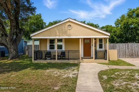 1611 Cincinnati Ave, Panama City, FL 32401
