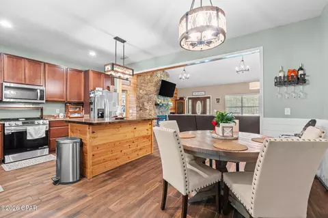 Dining - 2547 Nightfall Pl, Chipley, FL 32428 photo 2 of 3