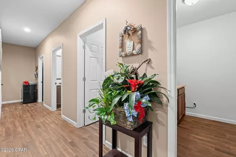 Entry Way - 2547 Nightfall Pl, Chipley, FL 32428 photo 3 of 4