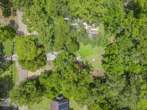 View/Area - 529 N 5th St, Chipley, FL 32428 photo 1 of 3