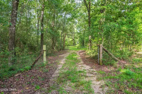 512 Hickory Tree Ln, Crestview, FL 32539 photo 25