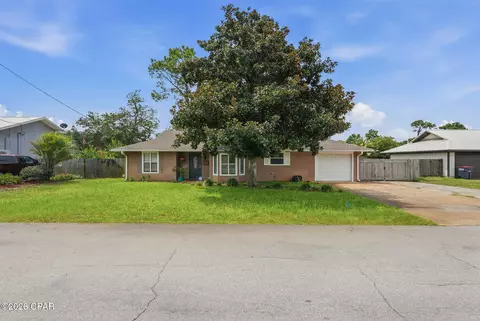 311 Prudence Ln, Panama City, FL 32408