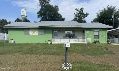2062 Dollar Ln, Sneads, FL 32460