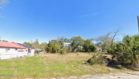 819 E 7th Ct, Panama City, FL 32401