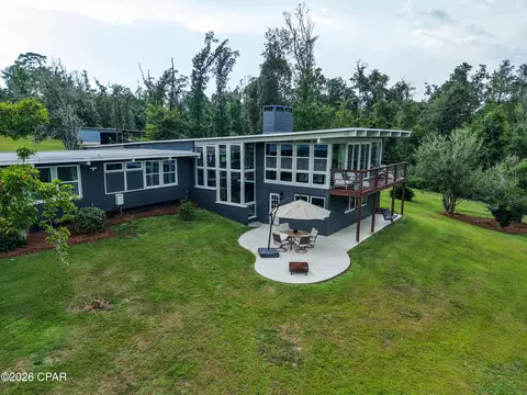3091 6th St, Marianna, FL 32446
