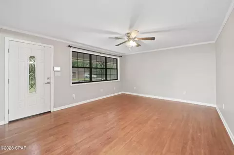Living - 652 2nd St, Chipley, FL 32428 photo 1 of 5